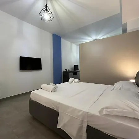 Apartment Loft In Fiera 2 *